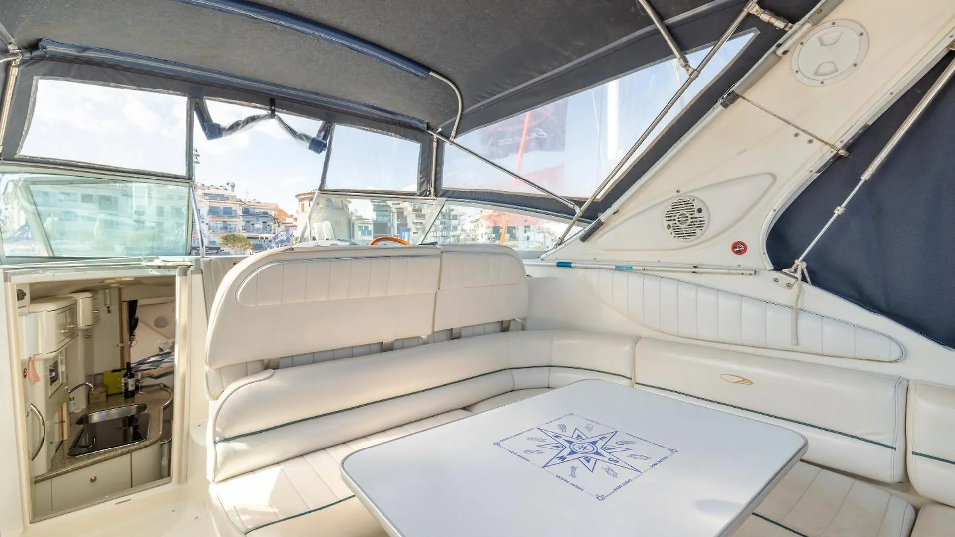 Botel Barco Sea Bandit Cambrils